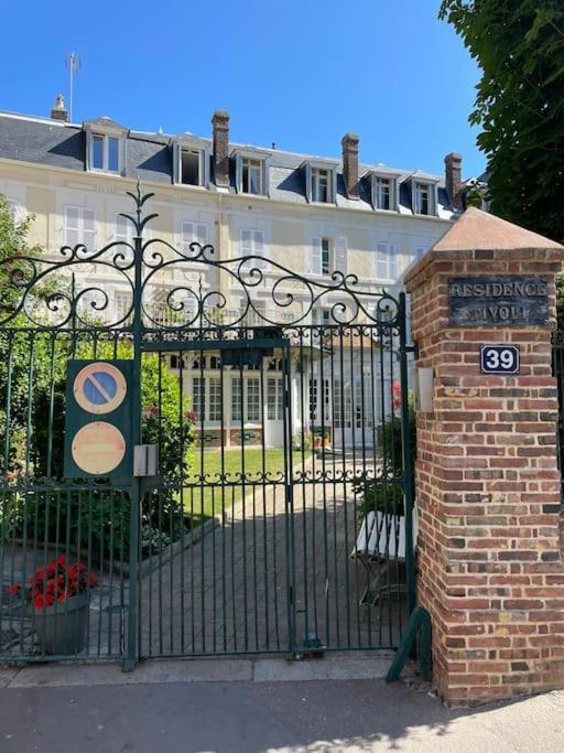 Residence Tivoli, Trouville, 2Min Plage Eksteriør billede